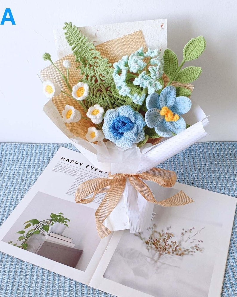 Bouquet de fleurs au crochet, rose bleue cadeau Saint-Valentin diplôme