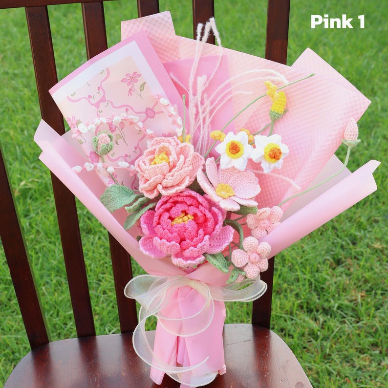 Bouquet de fleurs au crochet, pivoines tulipe rose cadeau fête des mères