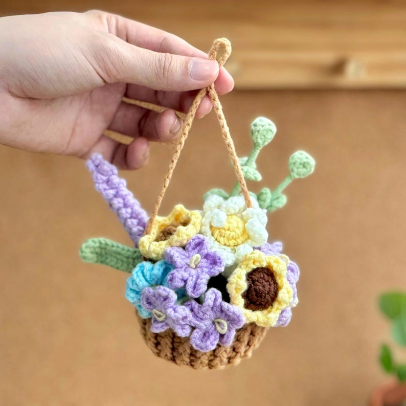 Suspension patron crochet panier fleurs tournesols roses marguerites