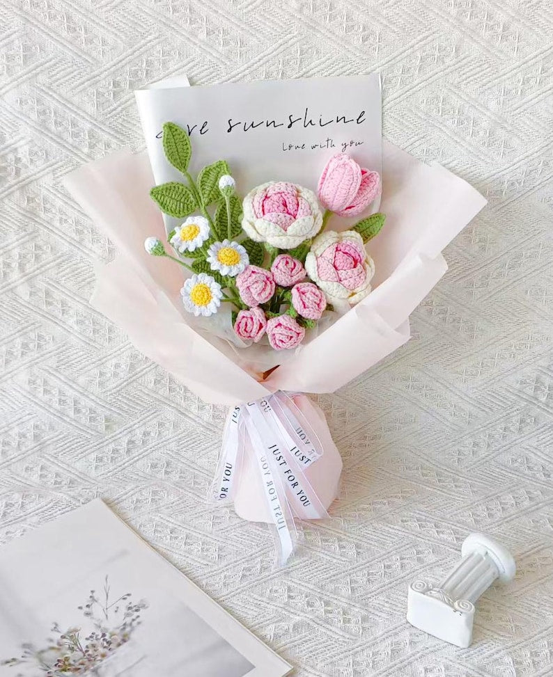 Bouquet de fleurs au crochet, roses éternelles maison mariage