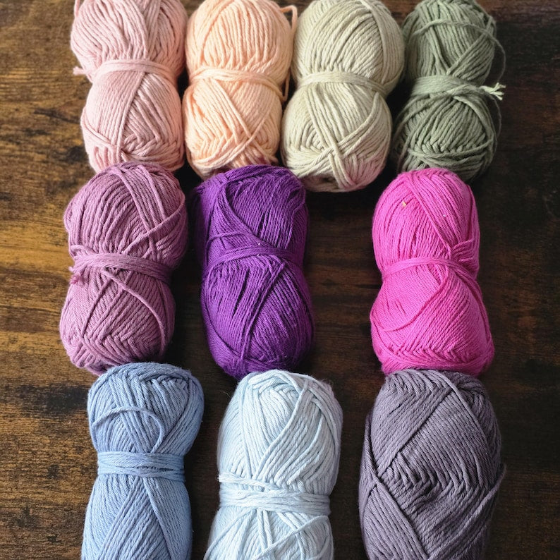 Dessous de verre flocon de neige au crochet, dessous de verre fait main, dessous de verre mug flocon de neige, cadeau de Noël lumineux, décoration d'intérieur, dessous de verre table basse, 100 % coton