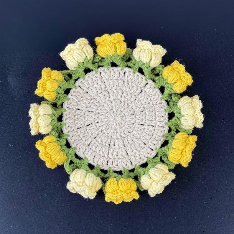 Sous-verres floraux au crochet, porte-gobelet déco maison