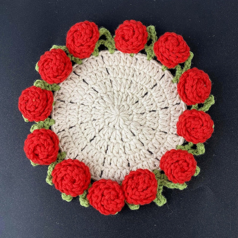 Sous-verres floraux au crochet, porte-gobelet déco maison