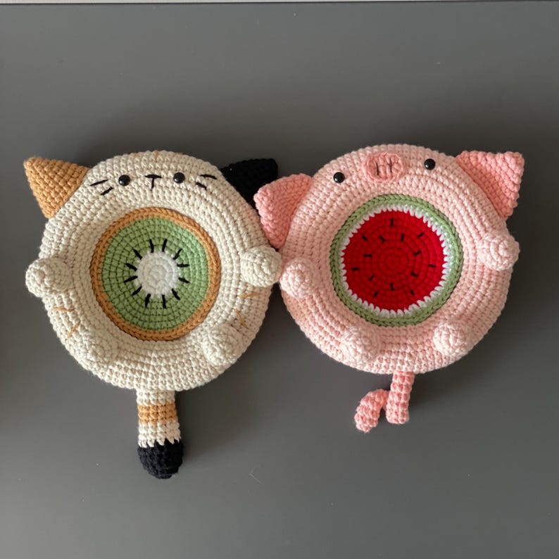 Sous-verres chat et fleurs au crochet, ensemble mignon et fleuri