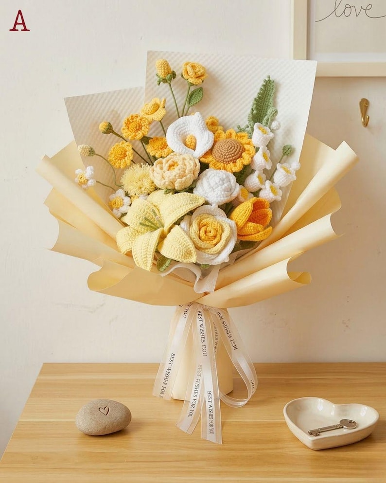 Bouquet de fleurs au crochet, jaune déco printanière fête des mères