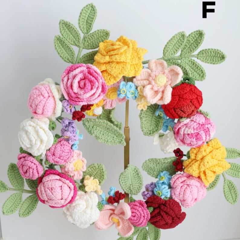 Couronne florale au crochet pour décoration maison et fête des mères
