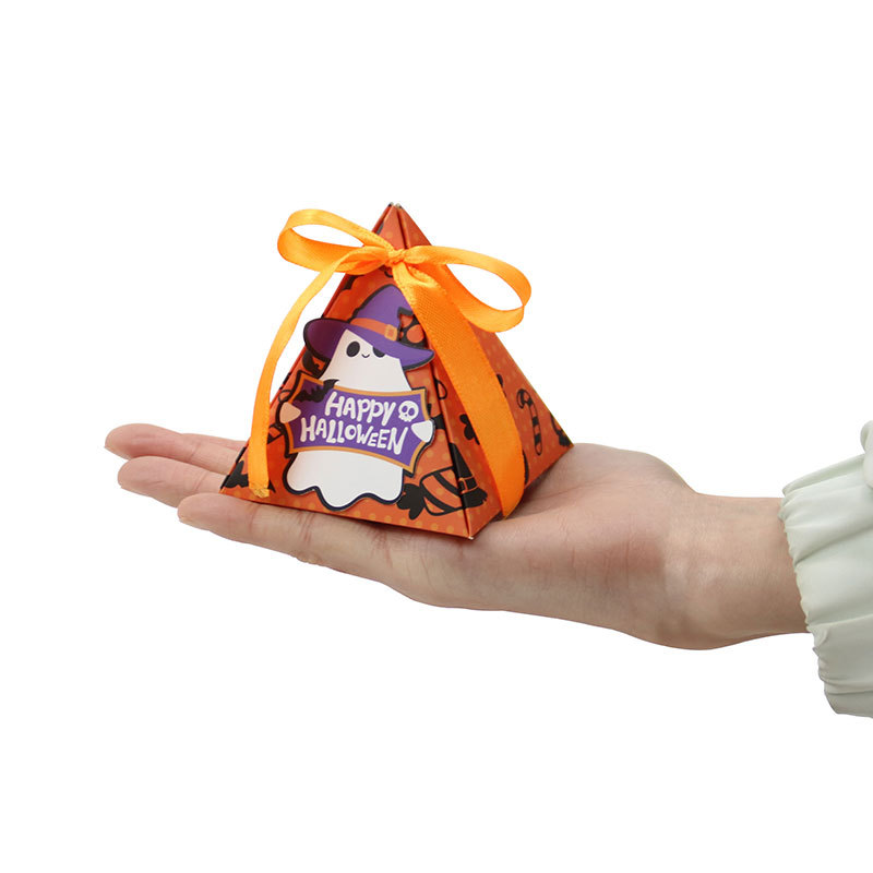 🎃 Halloween Triangle Candy Treat Boxes Cute Witch Ghost Pumpkin Party Favor Holders