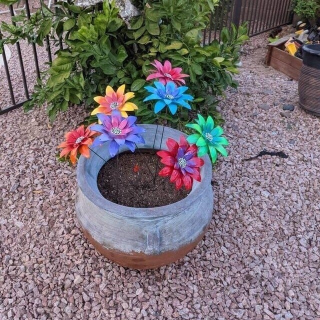 🌺Rustproof Metal Flower Garden Stakes 🌈100% Handmade Yard Art Decor