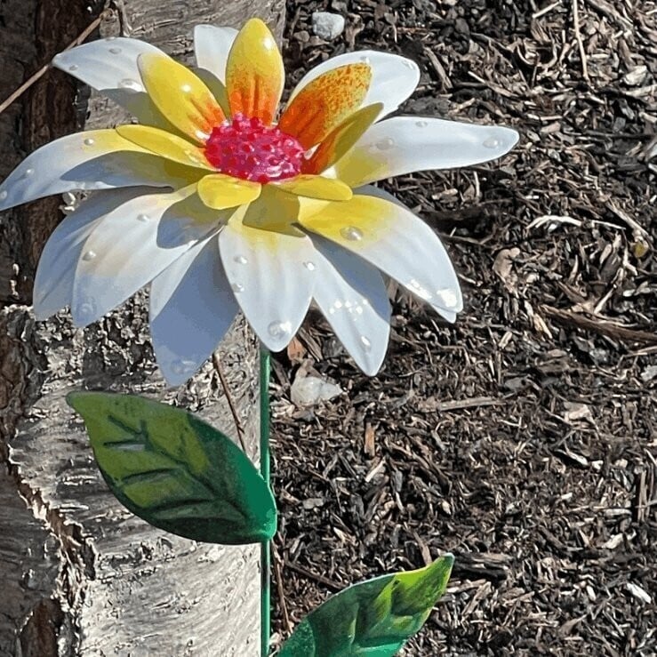 🌺Rustproof Metal Flower Garden Stakes 🌈100% Handmade Yard Art Decor