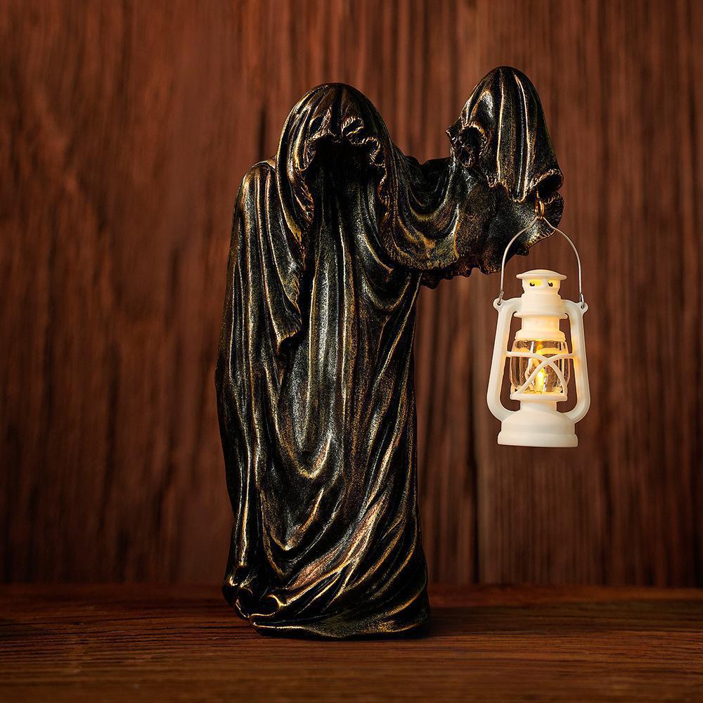 🔥2026 Handcrafted Ghost Wizard Lantern Ornament