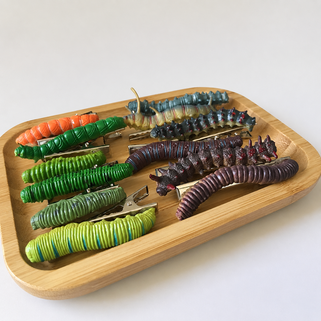 🐛 LAST DAY 65% OFF-12-Piece Creepy Caterpillar Hair Clip Set 🎃