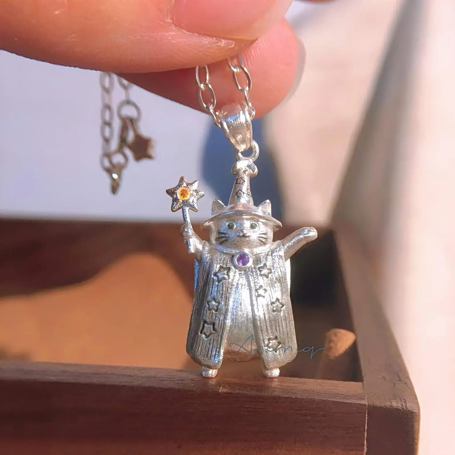🐾 Wizard Cat Necklace – Lucky Charm & Cosmic Protector