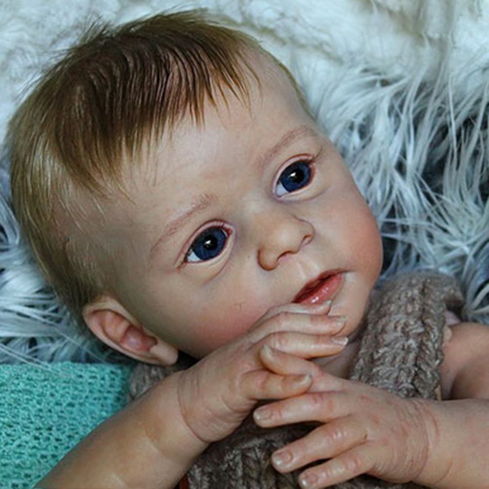 Realistic 17'' Livia Reborn Baby Doll Boy