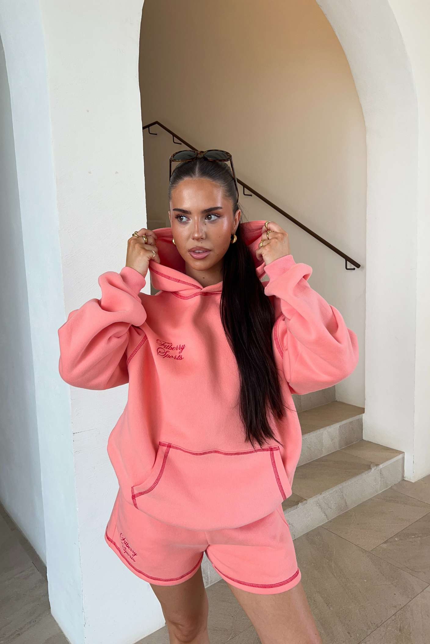 CONTOUR OVERSIZED SETS