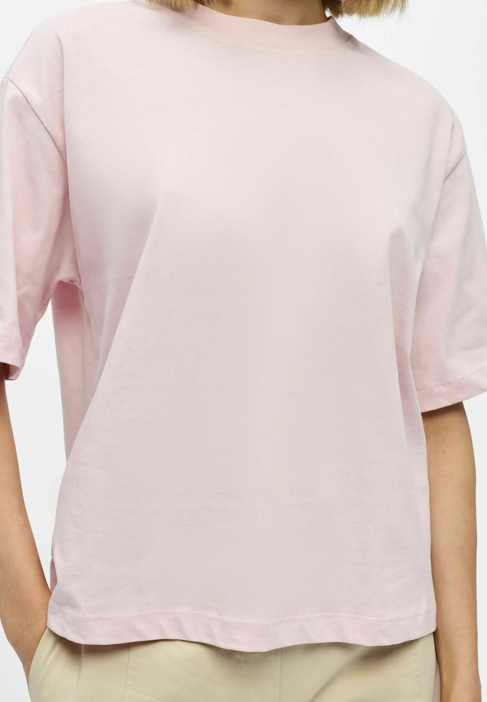 100% COTTON CREW NECK TEES