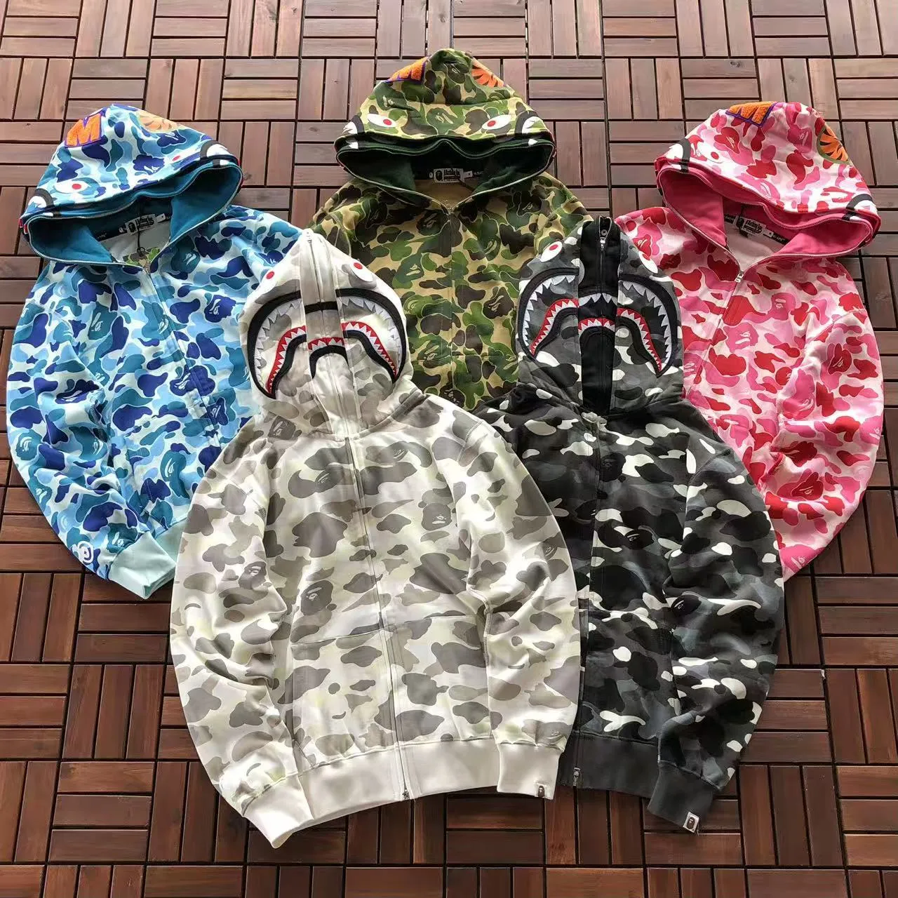 BAPE