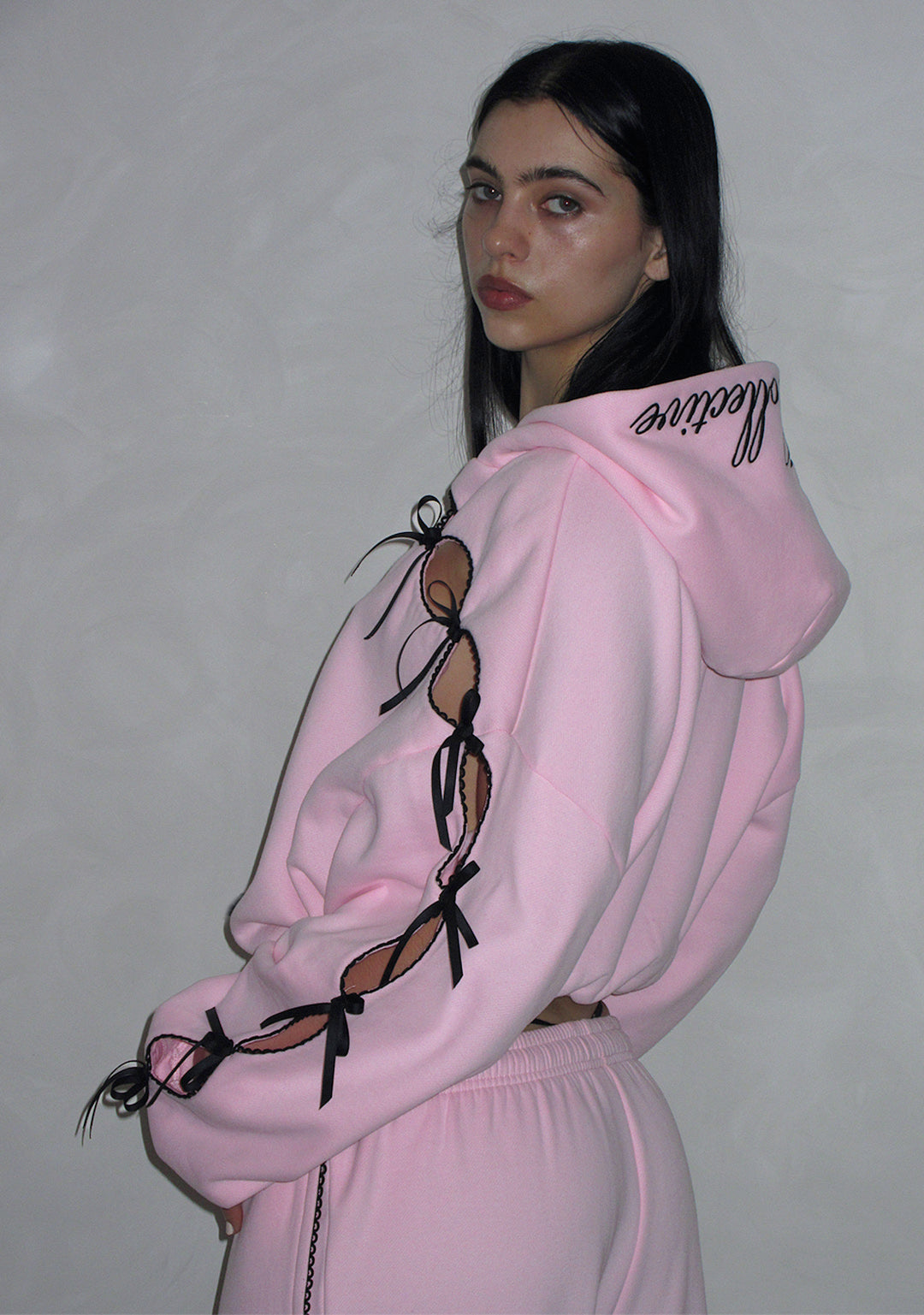 PRINC355 RIBBON CROP ZIP HOODIE BABY PINK