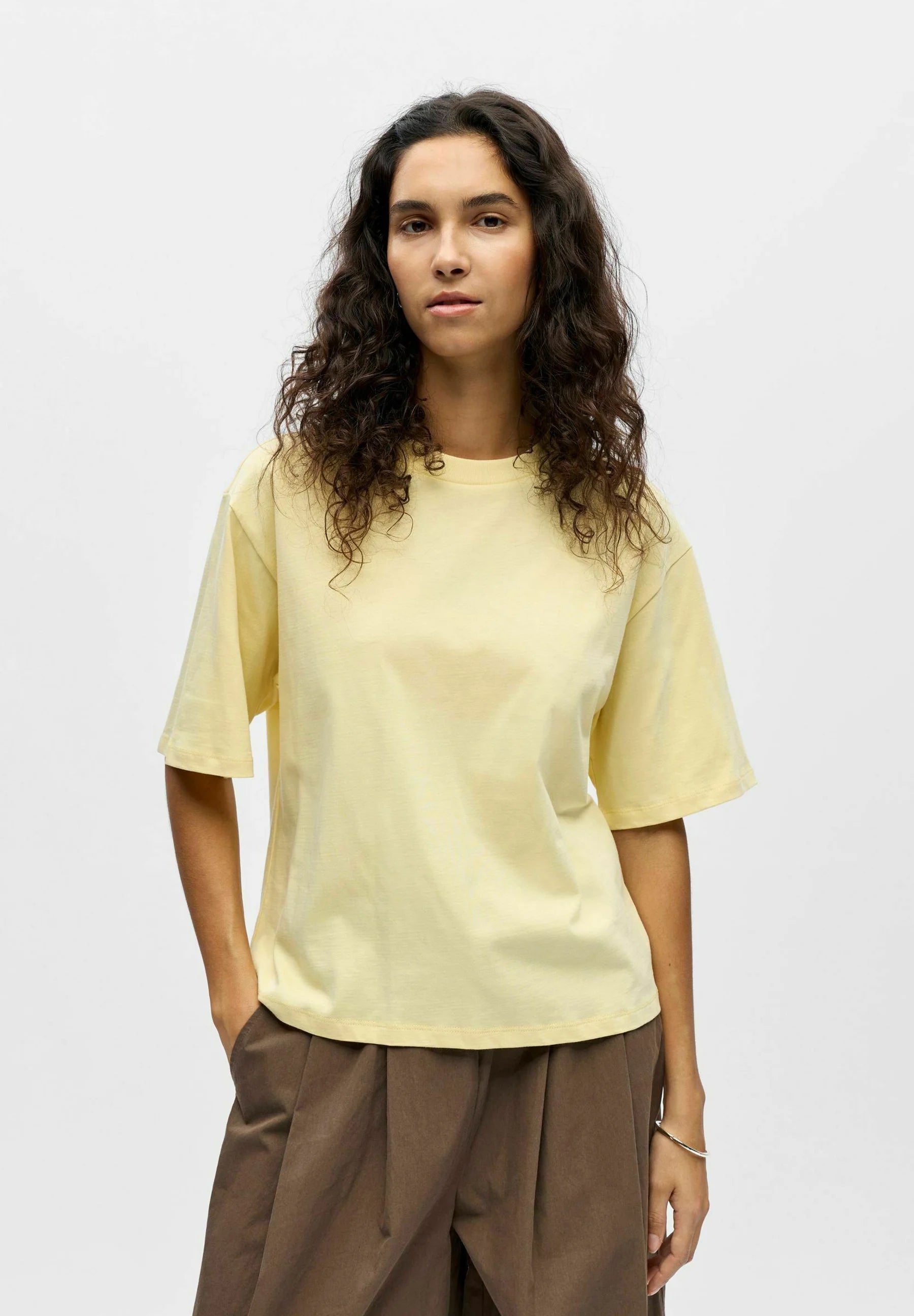 100% COTTON CREW NECK TEES