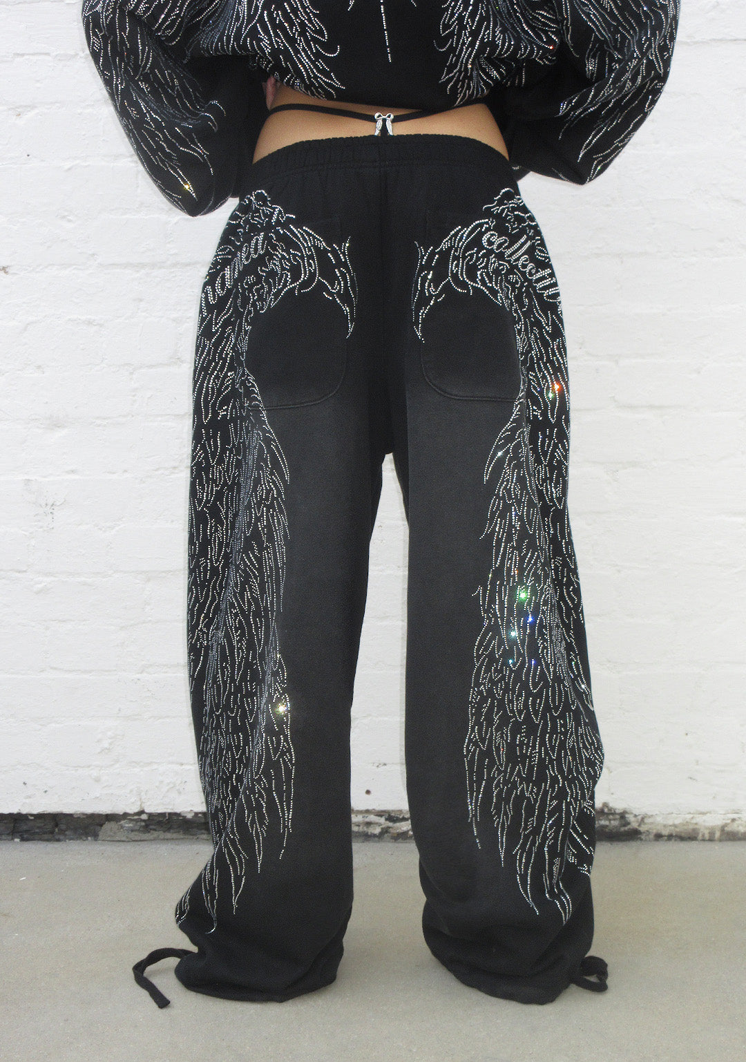 RHINESTONE OVERSIZED SWEATPANTS WASHED BLACK