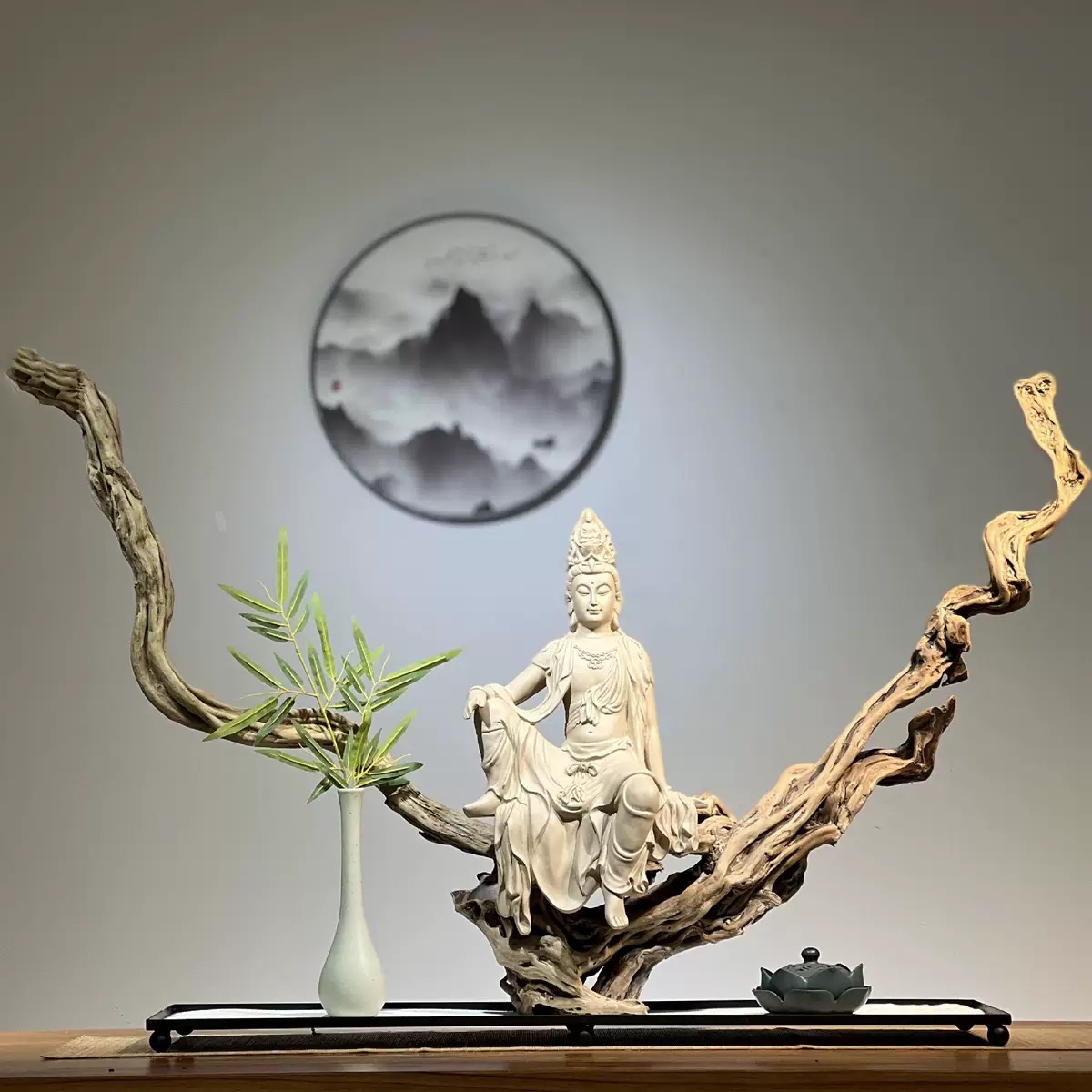 "Winding Zen Heart" Water-Moon Guanyin Ornament