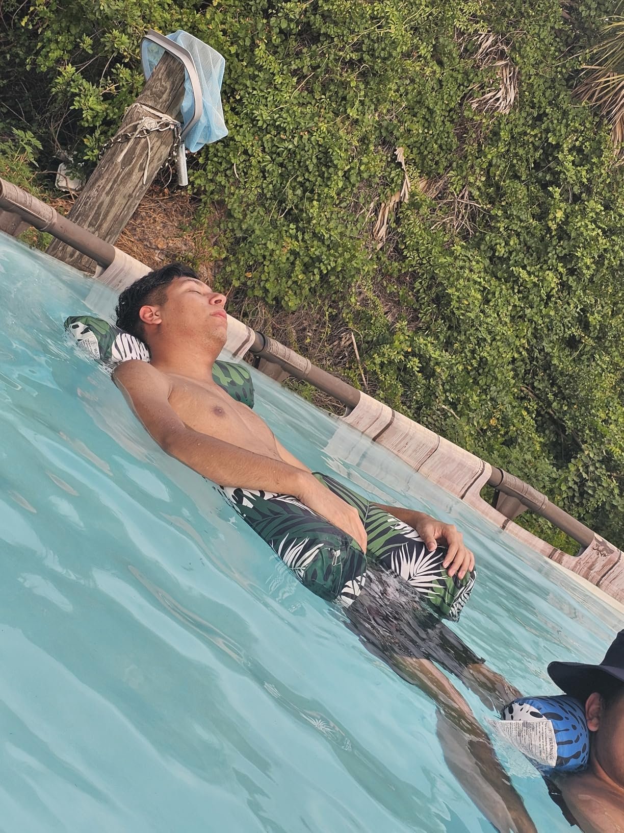 Seat floaties for adults