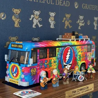 🚌 Grateful Dead 60th Anniversary Psychedelic Tour Bus Building Block Set | Rock Band Collector Brick Model