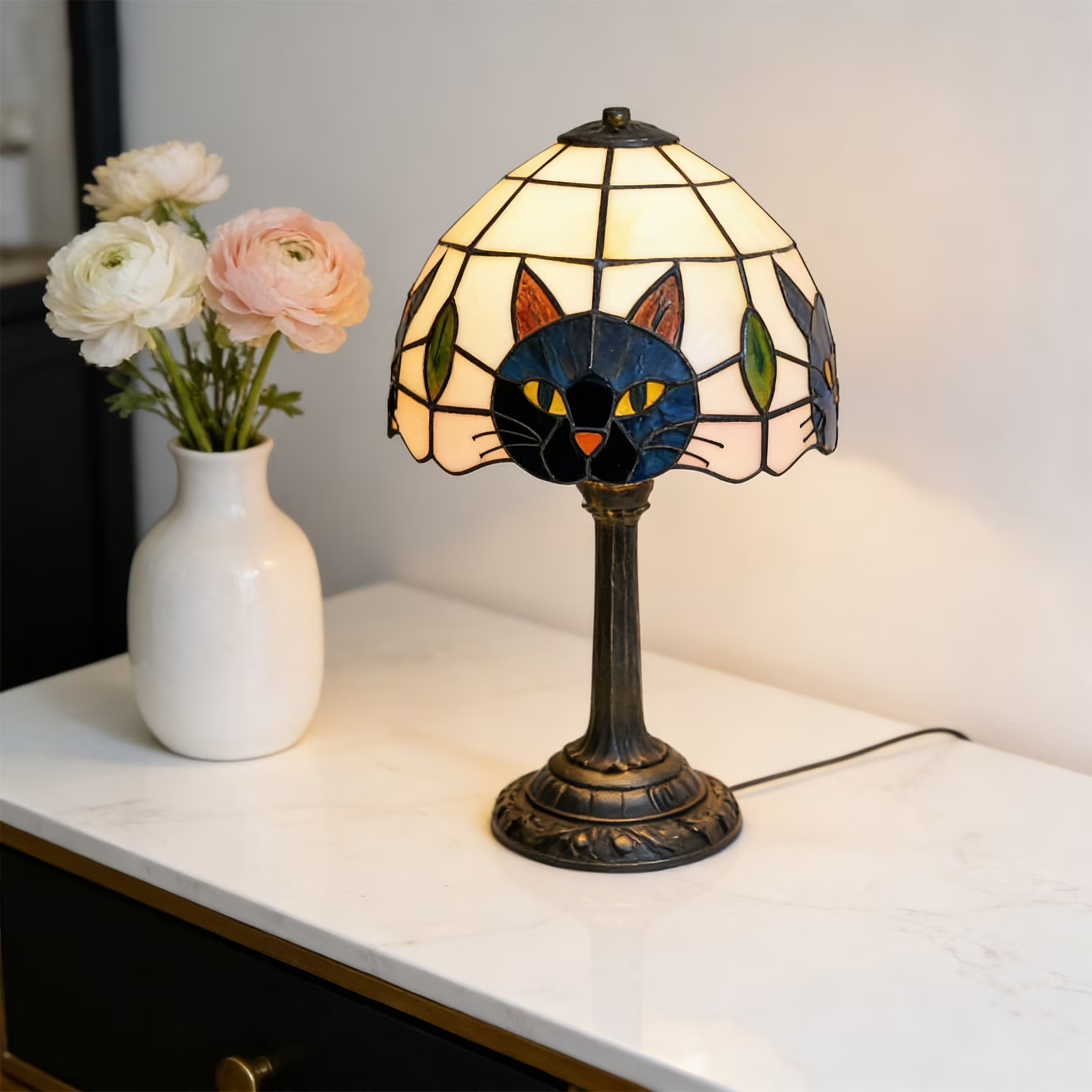 🐈‍⬛ Stained Glass Black Cat Halloween Table Lamp