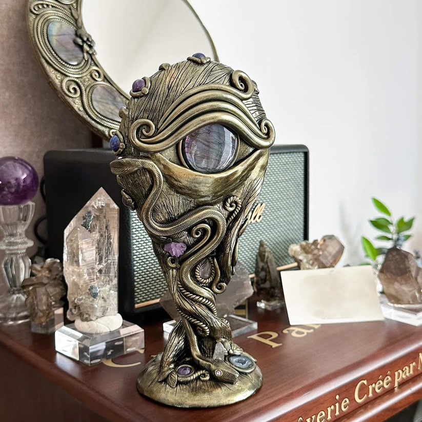 💎Medusa Snake Tree Obsidian Scrying Mirror Stand Crystal Witch Decor