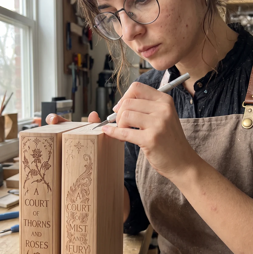 📚🔪Vintage Book Shaped Wooden Knife Block