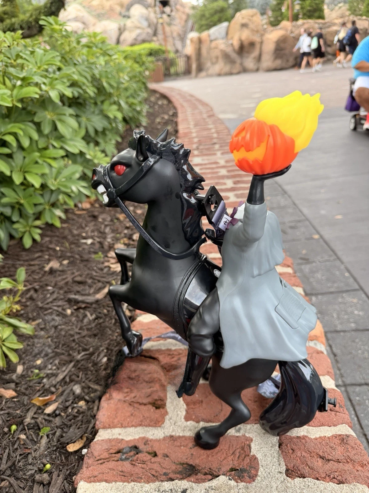 Halloween Glow Rider Popcorn Bucket – Limited Edition Collectible🎃