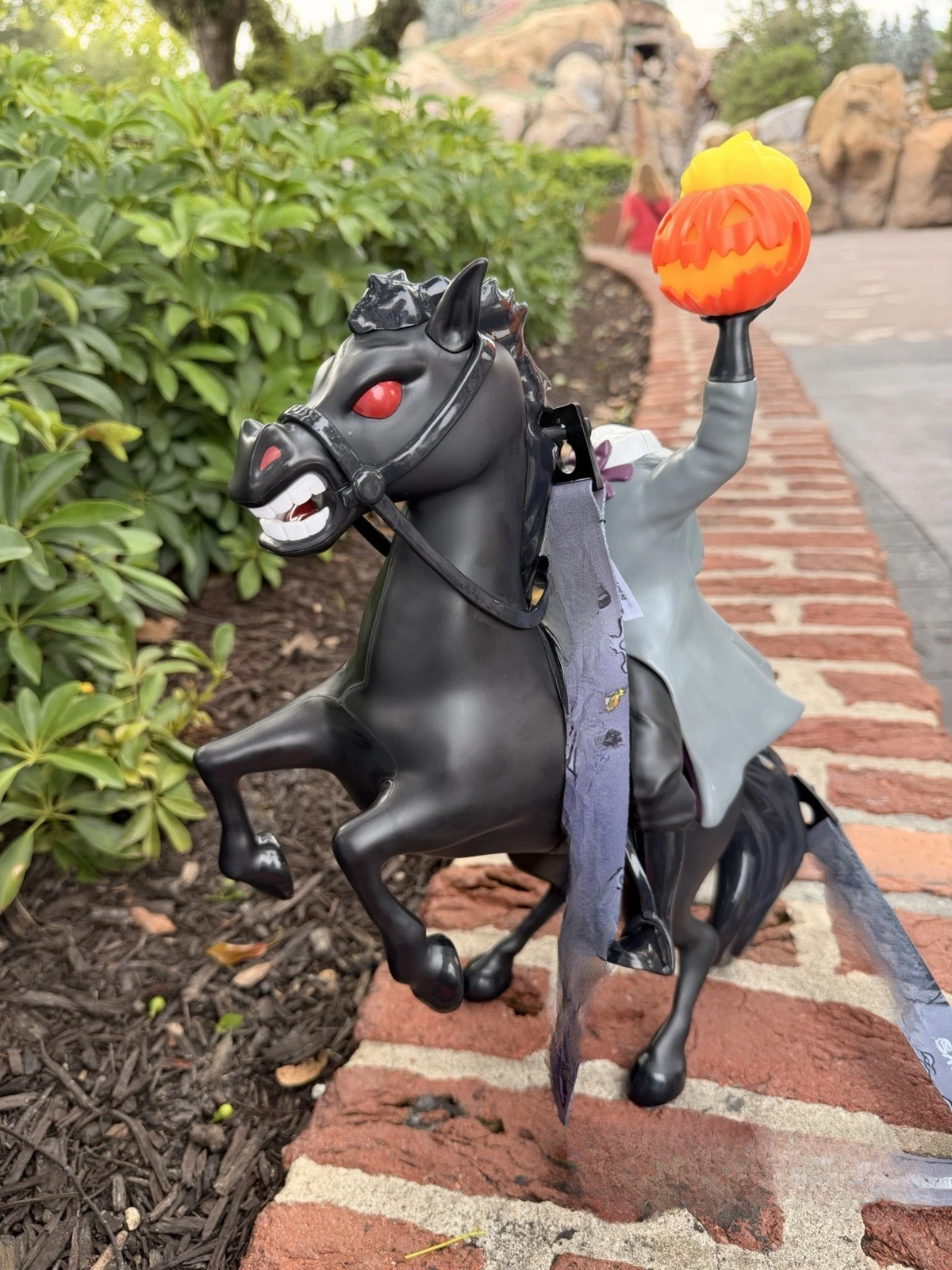 Halloween Glow Rider Popcorn Bucket – Limited Edition Collectible🎃