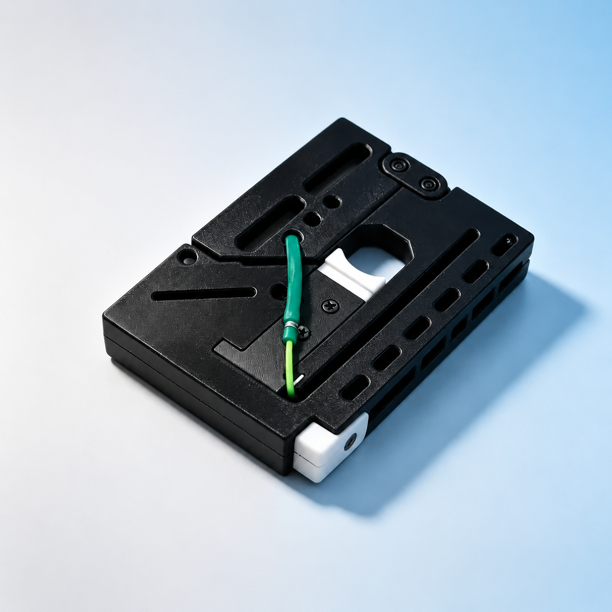 Foldable Card Slingshot – 3D Printed Pocket Shooter✨