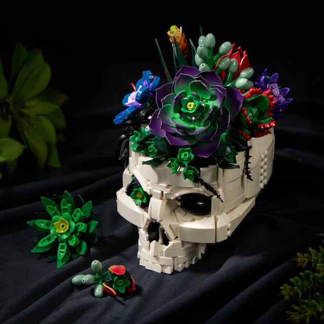 Gothic Skull Succulent Bouquet Building Block Set