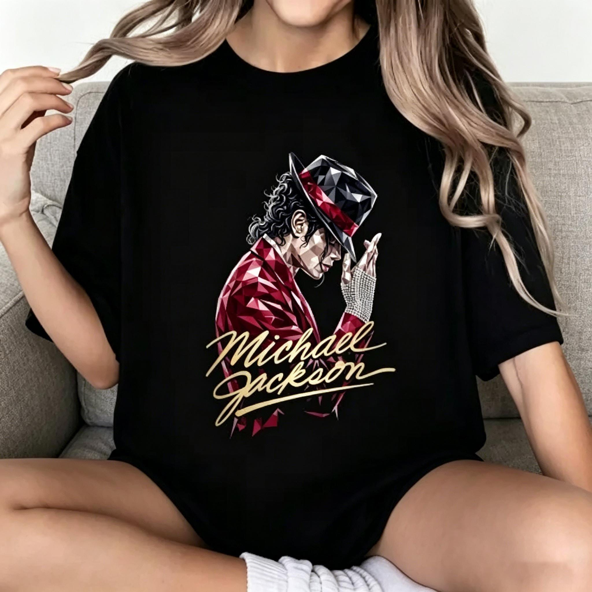 🎤 Iconic Pop Star Polygon Art T-Shirt | Music Legend Graphic Tee