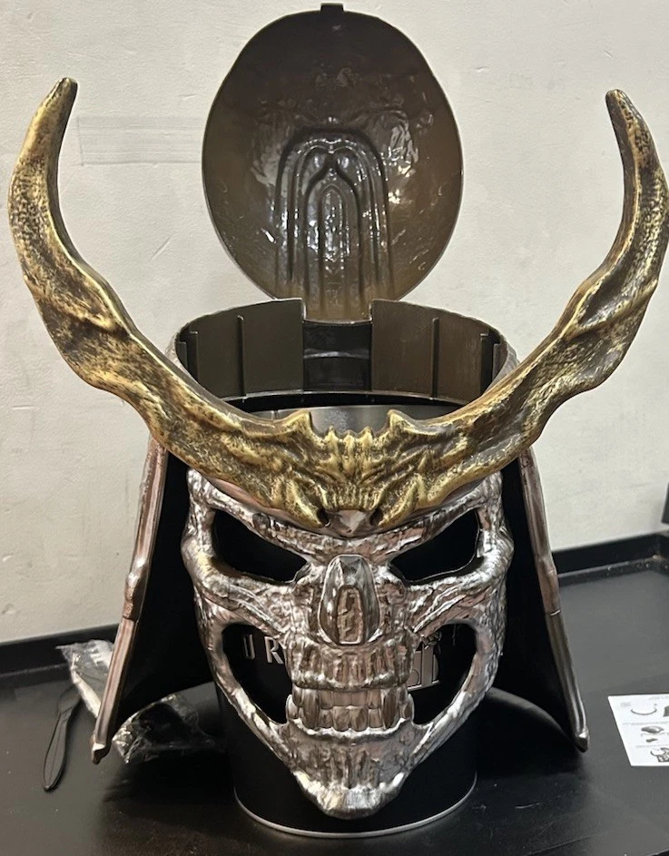 🗡️ Mortal Kombat-Inspired Skeleton Samurai Popcorn Bucket | Collectible Snack Holder
