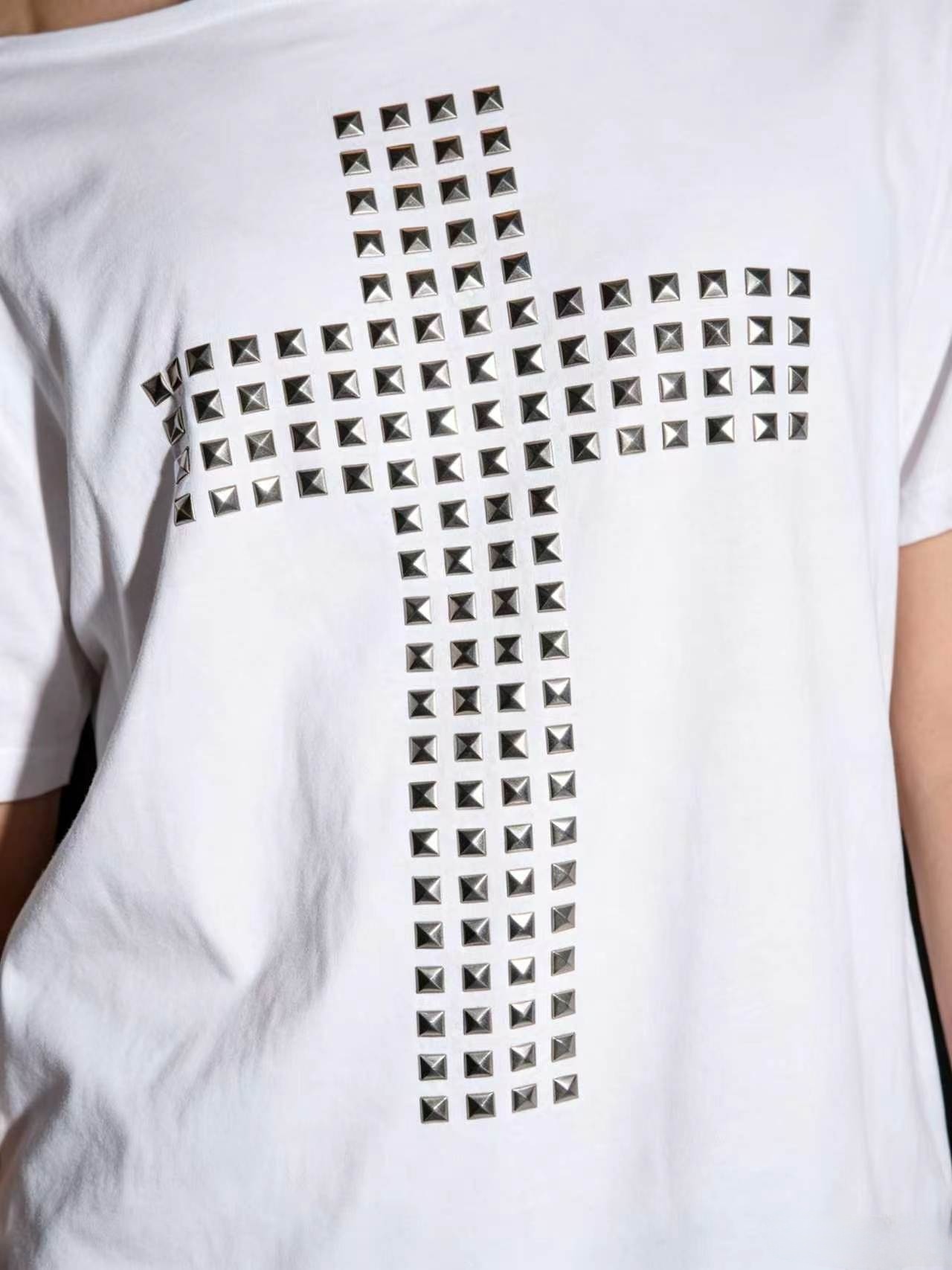🖤 Gothic Punk Studded Cross Slash-Back T-Shirt