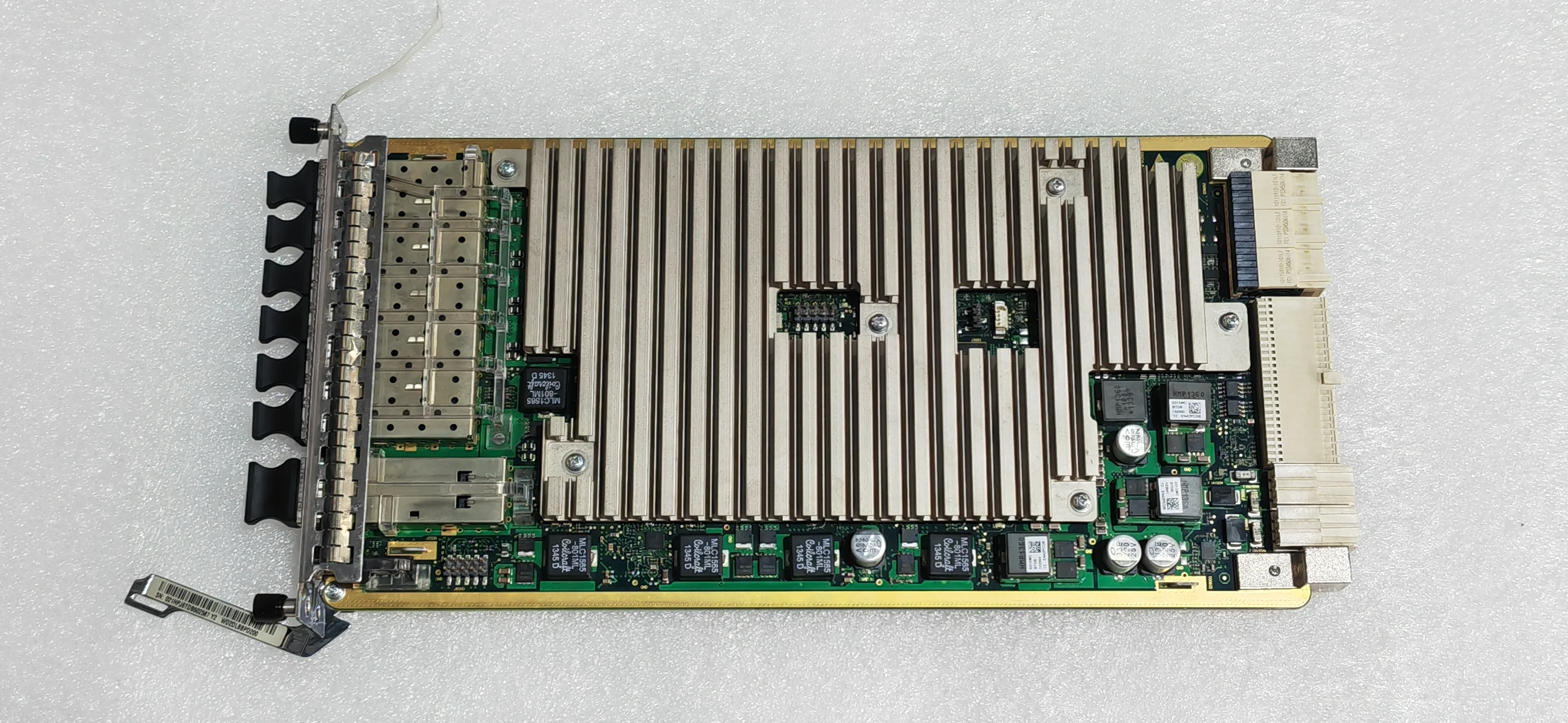 Wireless Hw BBU3900 LBBPd2 03021HPJ WD2DLBBPD200 Base Station