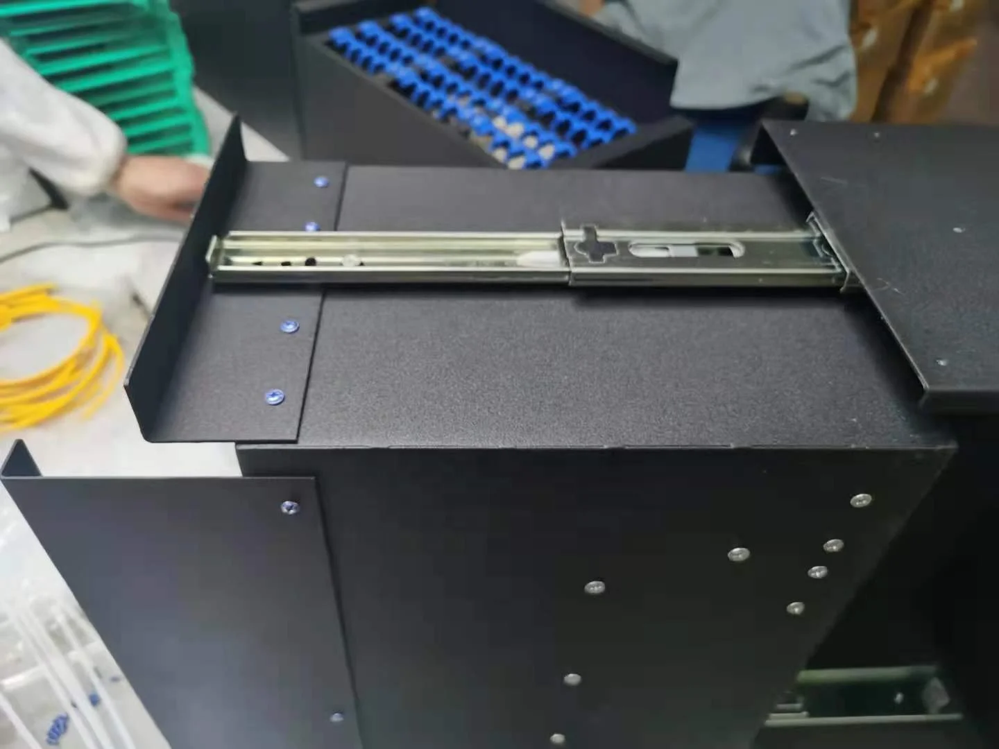 12 24 48 Port Fiber Optic Patch Panel 1U 19 Inches Rack Mount LC SC Full Equipment Din Rail Sliding Fiber Patch Panel Odf-boxintelecom