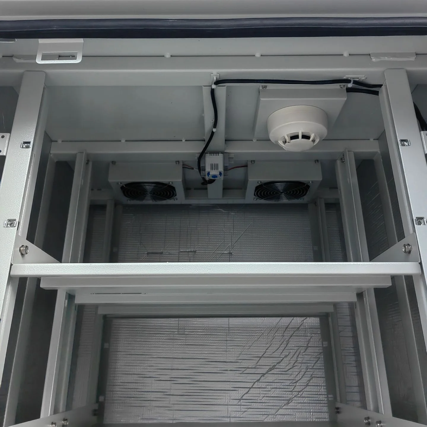 High-Speed ETC Outdoor 5G Base Station Power Equipment Enclosure IP55 Stainless Steel Aluminum Alloy Electronics Instrument Case-boxintelecom