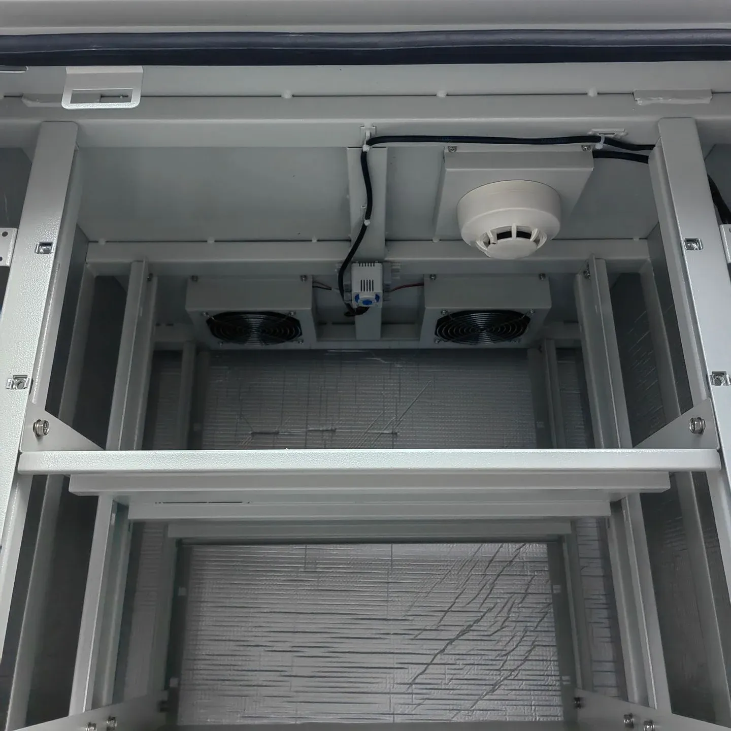 High-Speed ETC Outdoor 5G Base Station Power Equipment Enclosure IP55 Stainless Steel Aluminum Alloy Electronics Instrument Case-boxintelecom