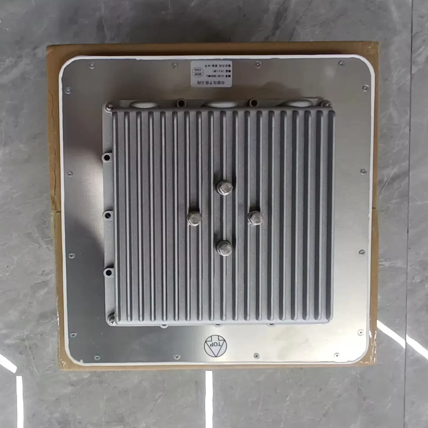 High Gain 16bdi Directional Dual-polarization All-in-one Antenna-boxintelecom