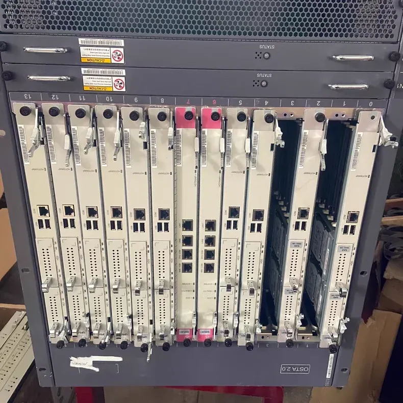 HW Core Center Network 03052589 USIA7 CN21USIA7 Universal Service Interface T8280 OSTA2.0 