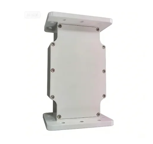 Microwave 3800-4200MHz Waveguide Bandpass Filter Low Insertion Loss High Rejection 3.8GHz 