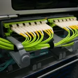 OEM/ODM OEM OM5 Fiber Optic Patch Cord LSZH Low Loss LC/UPC-LC/UPC Duplex Jumper Cable 1 Y