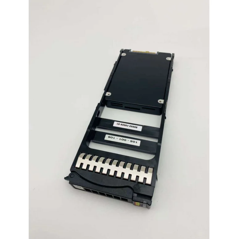 118033280 NVMe PowerMAX 3.84TB 2000/8000 Vt 005052696 MZWLL3T8HAJQ-00AC3 PM1723Bb
