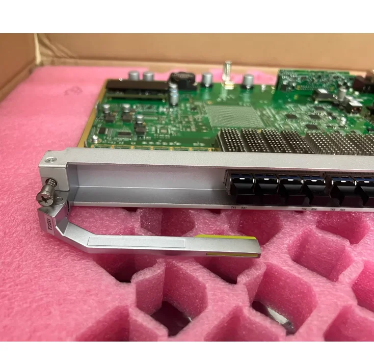 OSN9800 TNV2T220E Enhanced Wavelength Division Board Single Wave 400G/200G Adjustable 4.8T Transmission Capacity