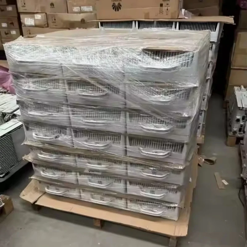 Radio 4499 44B1 44B3 C RRU Remote Base Station Unit RF Receivers KRC 161 787/1 Transmitters 4499B1B3 3000W Output Power Holding-boxintelecom