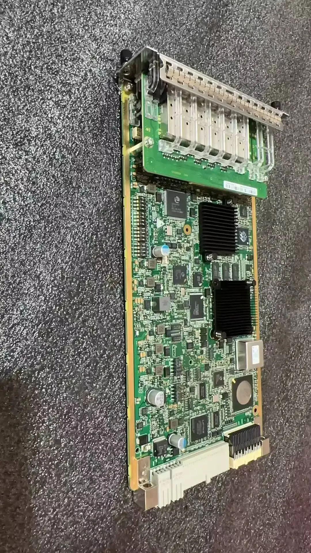 H W 03031MXR GTMUc JIU FU