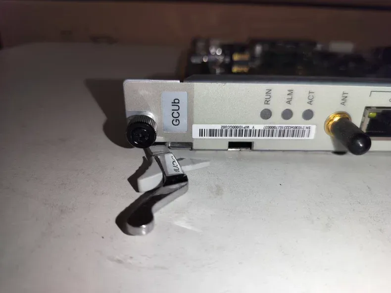 HW Core Center Network 03054333 GCUb WP1D000GU02 General Clock Unit BSC6000/6900/6910