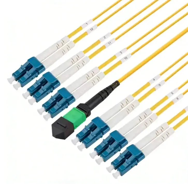 High Quality MTP-MPO to LC Single Mode Fiber Jumper OS2 9/125μm LSZH Low Loss for Data Cen